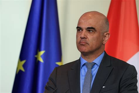 Swiss President Alain Berset to Stand Down at Year End - Bloomberg