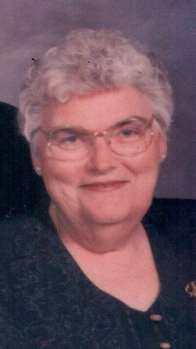 Obituary Rosemary Sanders Of Poplar Bluff Missouri White Sanders