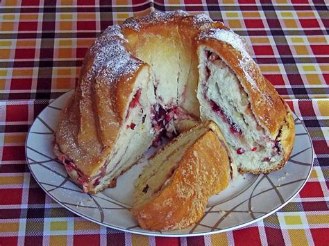 Apfel Preiselbeer Germgugelhupf Von Genovefa Chefkoch