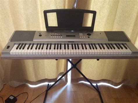 Yamaha DGX 220 (Portable Grand Piano) | in Caversham, Berkshire | Gumtree