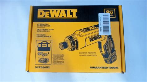 Dewalt 8v Max Cordless Screwdriver Kit Gyroscopic 2 Batteries