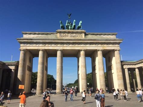 Berlino Tour Privato A Piedi Con Una Guida Locale Getyourguide