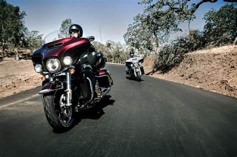 Harley Davidson Flhtkl Electra Glide Ultra Limited Low Review