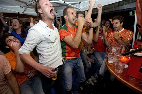 Hier In Vlissingen Kun Je Het Wk Live Kijken Op Groot Scherm