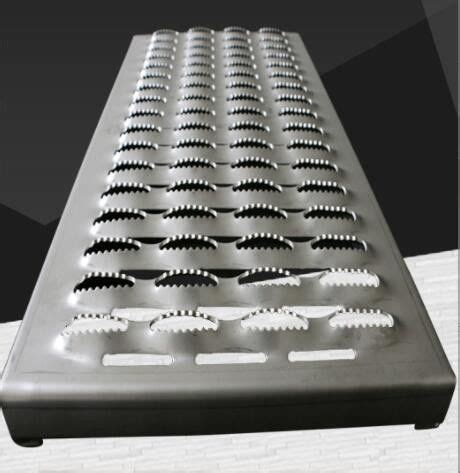 Heavy Duty Grip Strut Perforated Metal Plank Grating