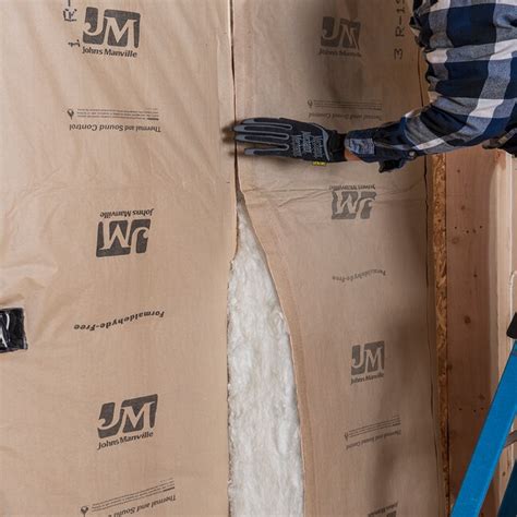 Johns Manville R 19 Wall Kraft Faced Fiberglass Roll Insulation 4896