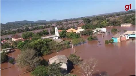 Pm De Santa Catarina Envia Equipe Ao Rs Ap S Ciclone Deixar Mortos E