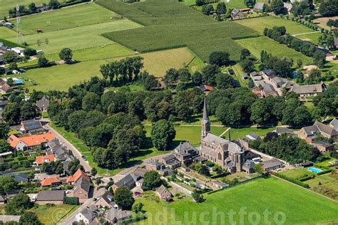 Hollandluchtfoto Den Hout Luchtfoto H Corneliuskerk