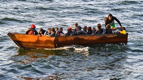 Five Dead 10 Migrants Missing After Boat Sinks Off Tunisia World