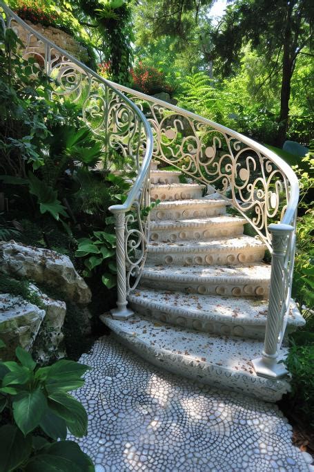 30 Garden Stairs Ideas That Combine Style and Function