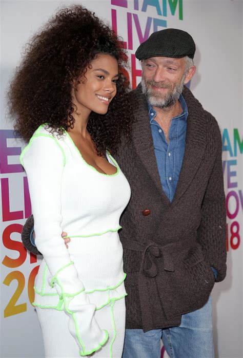 Tina Kunakey Et Vincent Cassel Leurs Plus Belles Apparitions En Images