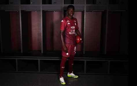 FC Metz 2023-24 Home Kit