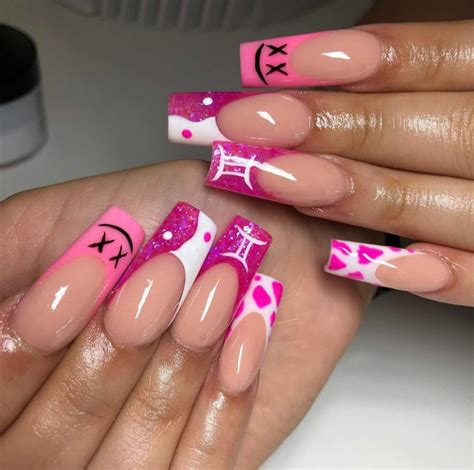 Beautiful French Tip Nails For The Glossychic