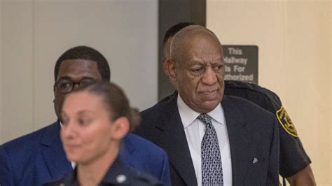 Bill Cosby Did A Surprise Comedy Show And Yes Hes Still Accused Of