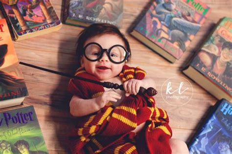 This Mom Dressed Her Baby Up As Harry Potter For A Photo Shoot