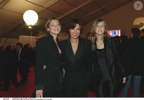 Photo Denise Fabre et ses filles Olivia et Elodie lors de la 15ème