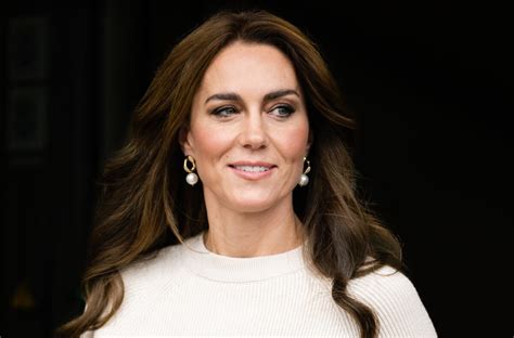 Kate Middleton Hinted Shes Doing Much Better In Mothers Day Photo