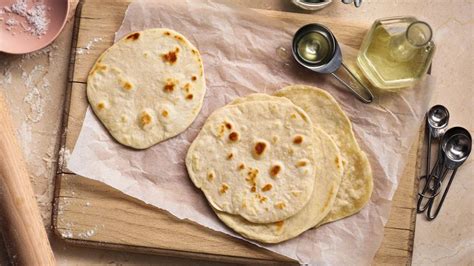 Easy tortilla wraps recipe - BBC Food