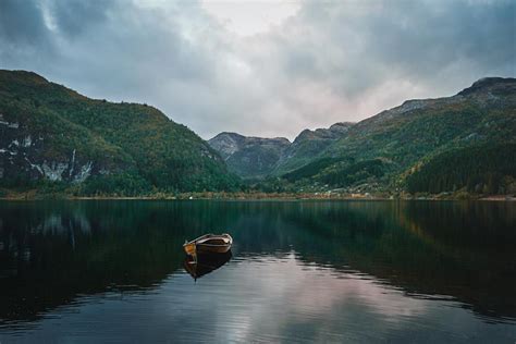 Hardanger Guided Hikes Hardangerfjord Adventure