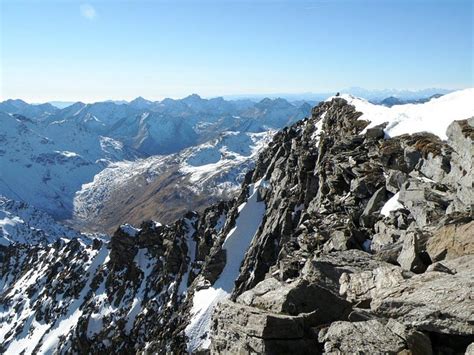 Bald Auf Dem Pizzo Tambo Der Westgipfel Ist Schon Zu Hikr Org