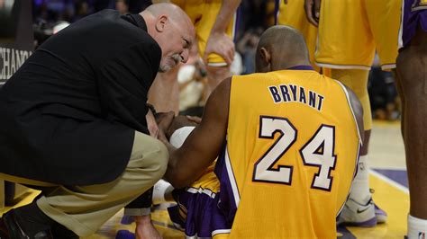 Kobe Bryant Injury Lakers Star Has Probable Torn Achilles Sbnation