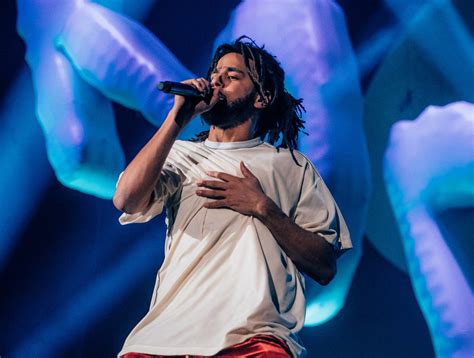 J. Cole Kicks Off His Off-Season Tour in Miami | Miami New Times