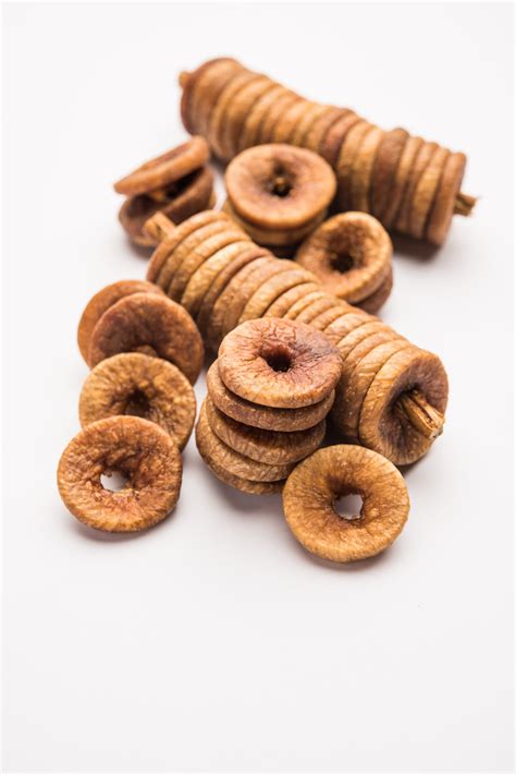 Premium Photo Dried Figs Or Anjeer Fruit From India Is A Healthy
