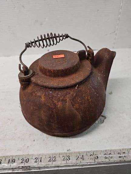 WAGNER WARE CAST IRON KETTLE Isabell Auction