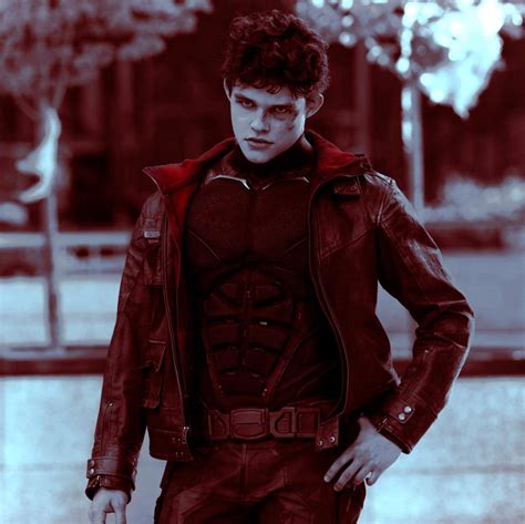 Jason Todd Wiki DC Universe Amino