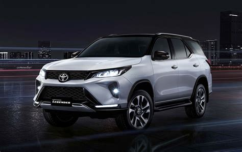 Toyota Fortuner Facelift Revealed With More Power Updated Design