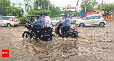 Heavy Rain Lashes Rajkot Bhavnagar Rajkot News Times Of India