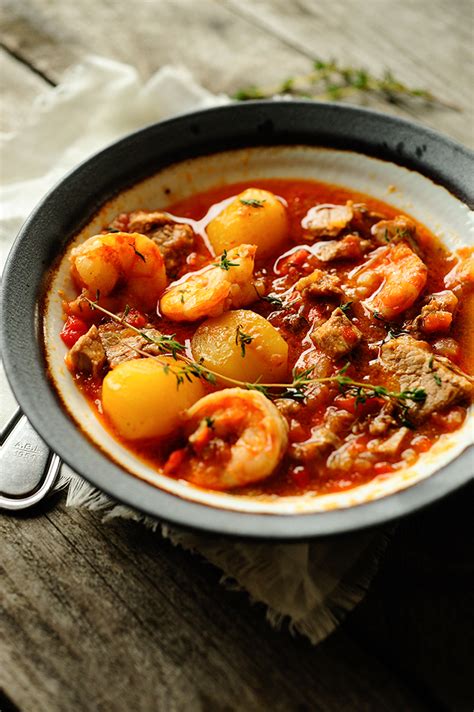 Meat and shrimp stew | Recipes: fish and seafood, meat | Serving dumplings