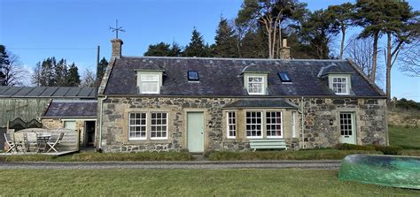 Swan Bothy Lochside Holiday Cottage Ayrshire