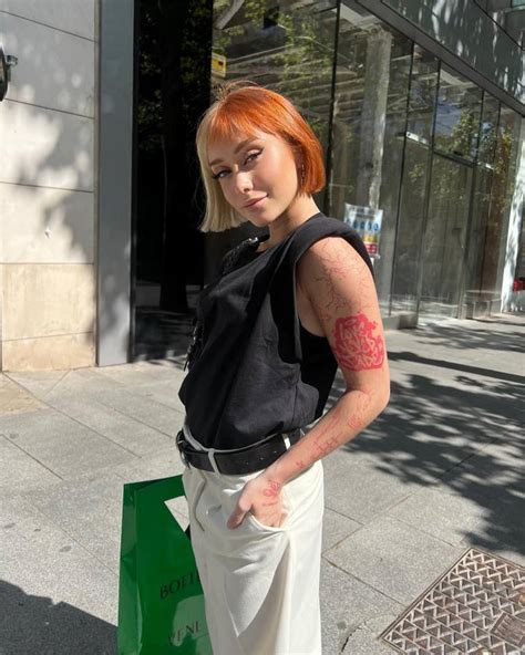 Barbara Batista Hot Instagram Model Biography Height Net Worth Boyfriend Pics BrightCeleb