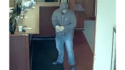 Police Man Suspected Of At Least 4 Bank Robberies