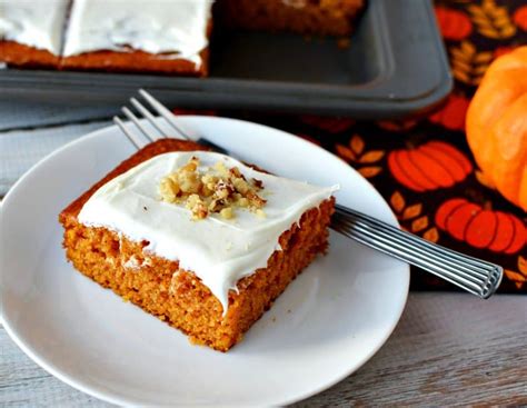 One Bowl Pumpkin Sheet Cake Recipe