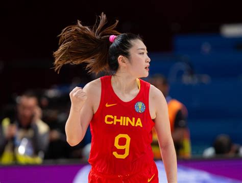 Feature Li Meng Soars High At Women S Basketball World Cup Xinhua