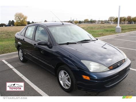 2003 Twilight Blue Metallic Ford Focus SE Sedan 55618496 GTCarLot