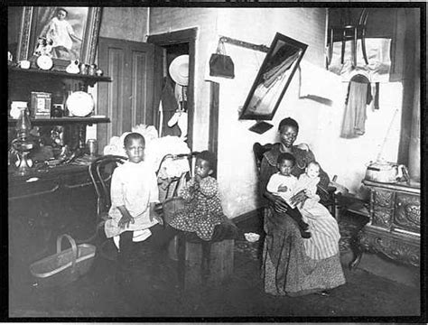 At Home: 1890 - Timeline: 1890 - 1920