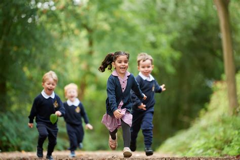 Stay And Play At Woodlands Nursery Beechwood Park School