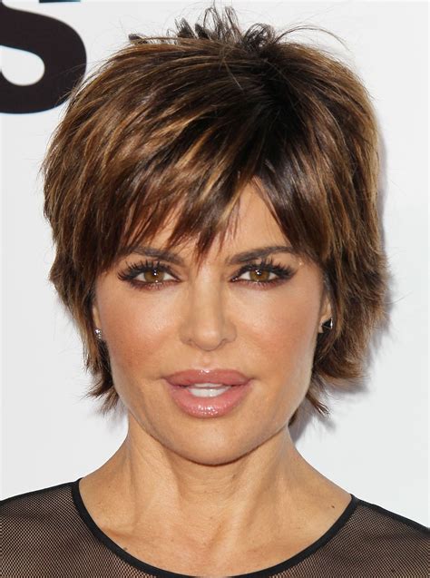 Lisa Rinna Haircut Tutorial