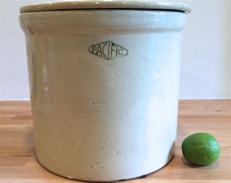 Vintage 2 Gallon Pacific Stoneware Crock With Lid Pacific Pottery Or