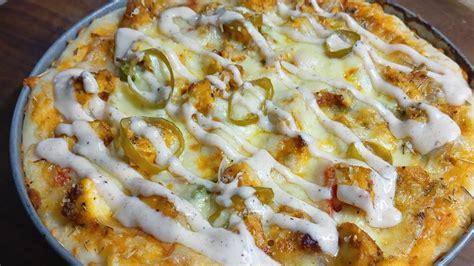 Creamy Chicken Tikka Pizza Recipe By Mh Kitchen S Youtube