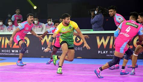 Jaipur Pink Panthers Beat Patna Pirates Pro Kabaddi Pkl 8