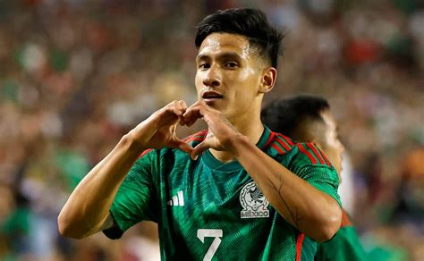 Antuna se mostró contento con su gol con México pero lamentó el empate