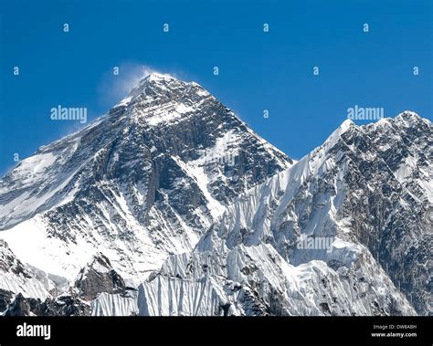 Everest Montagna Immagini E Fotografie Stock Ad Alta Risoluzione Alamy