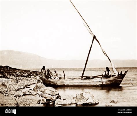 Sea of galilee fishing hi-res stock photography and images - Alamy