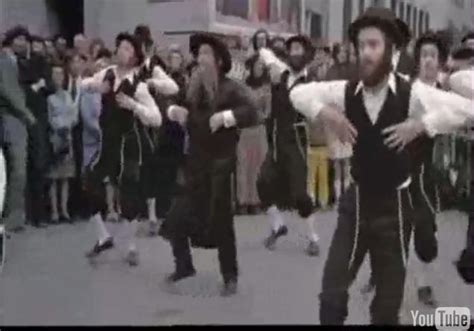 Jewish Humor Central: "Mad Adventures Of Rabbi Jacob" Comedy Film Inspires Flash Mob in France