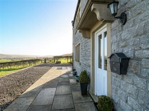 Lower Cowden Farm Bakewell Dog Friendly Holiday Cottage In Peak District