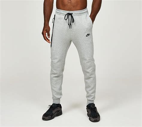 Nike Tech Fleece Jogger Dark Grey Heather Footasylum